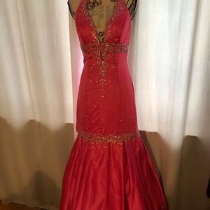 Cinderella fuchsia convertible dress